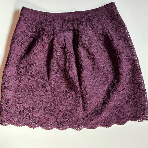 Ann Taylor LOFT skirt purple/maroon with lace size 4 petite - Picture 2 of 7
